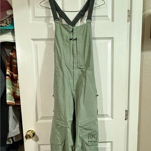 Burton [ak] Kimmy goretex Green Bibs Overalls